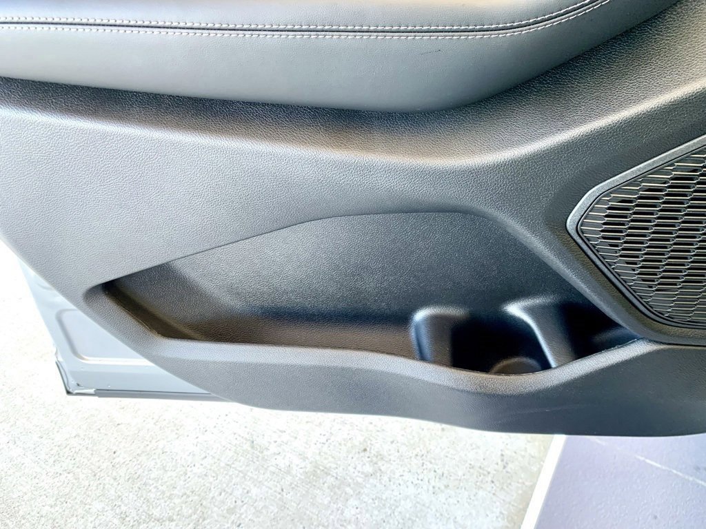 Used 2025 Jeep Grand Cherokee Limited image 15