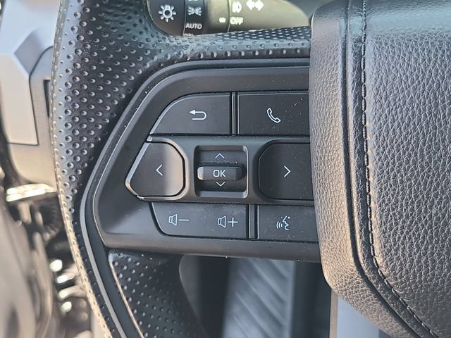Used 2026 Toyota Tacoma SR5 AWD/4WD image 21