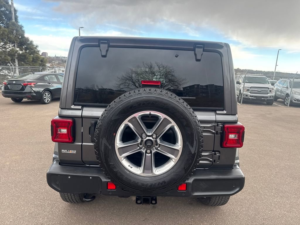 Used 2022 Jeep Wrangler Unlimited Sahara w/ LED Lighting Group image 6