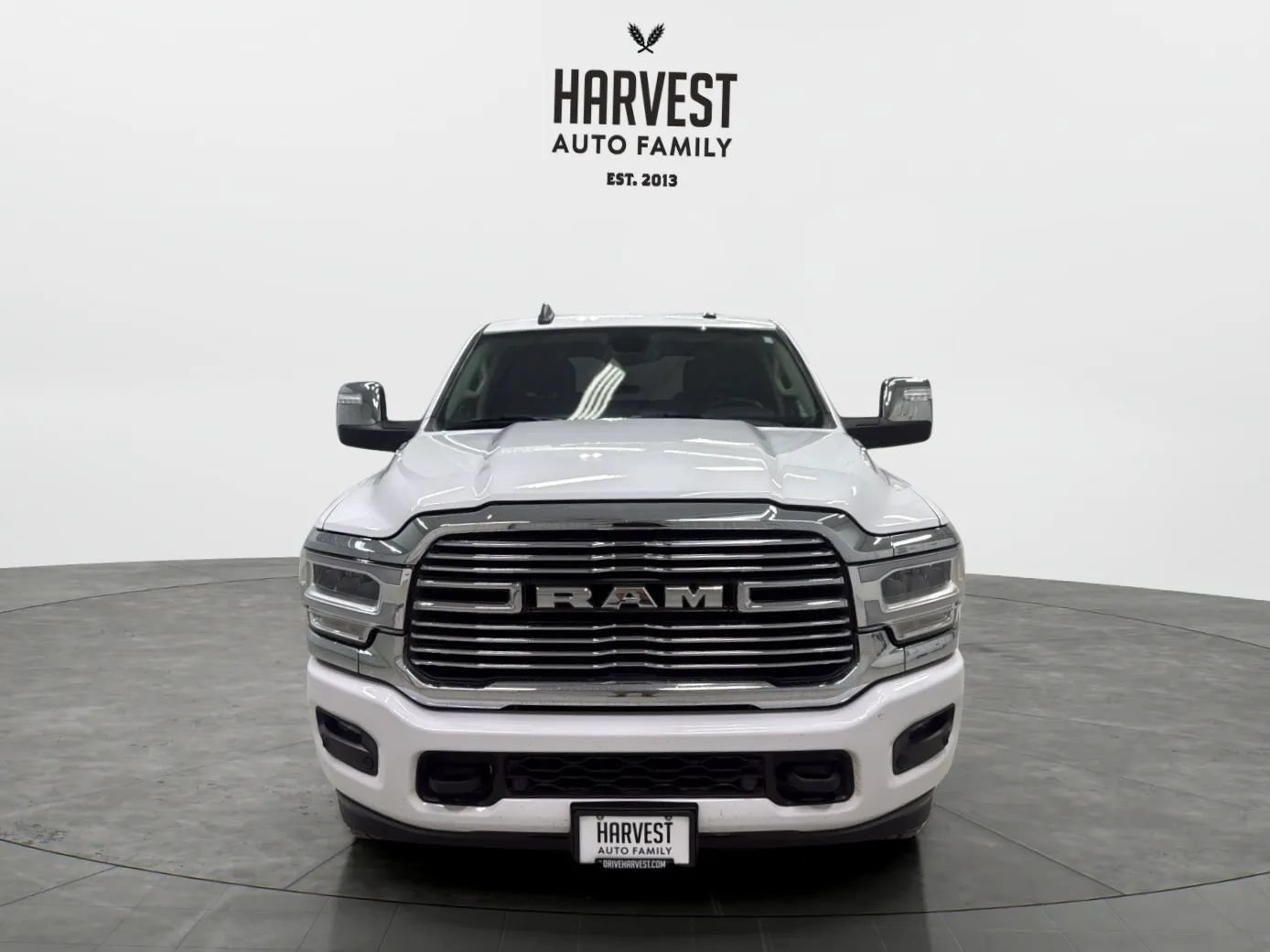 Used 2024 RAM 2500 Laramie AWD/4WD image 11