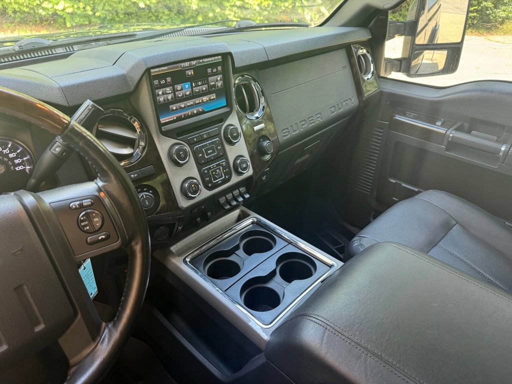 Used 2016 Ford F350 Platinum w/ FX4 Off-Road Package AWD/4WD image 27