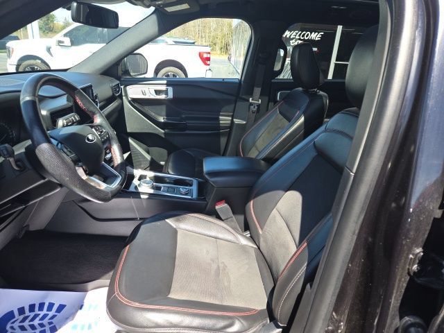 Used 2022 Ford Explorer ST-Line w/ Class IV Trailer Tow Package AWD/4WD image 13