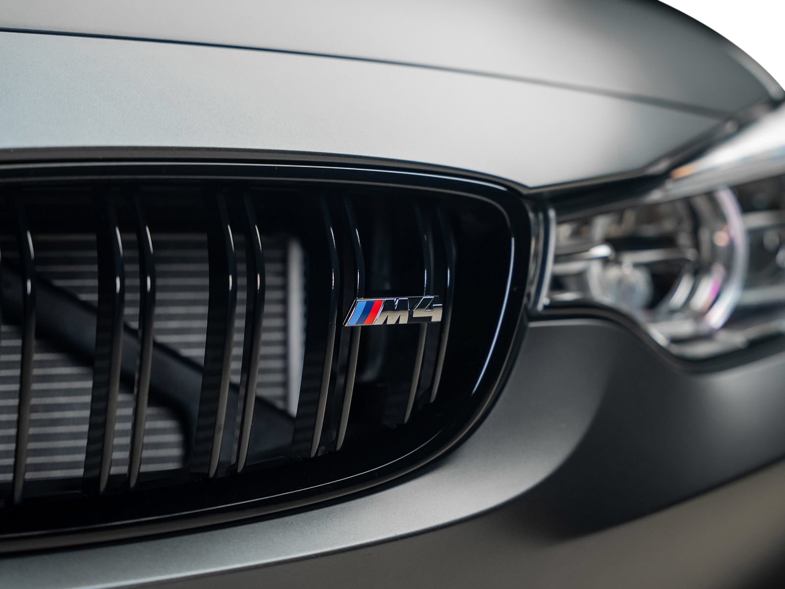 Used 2016 BMW M4 GTS RWD image 12