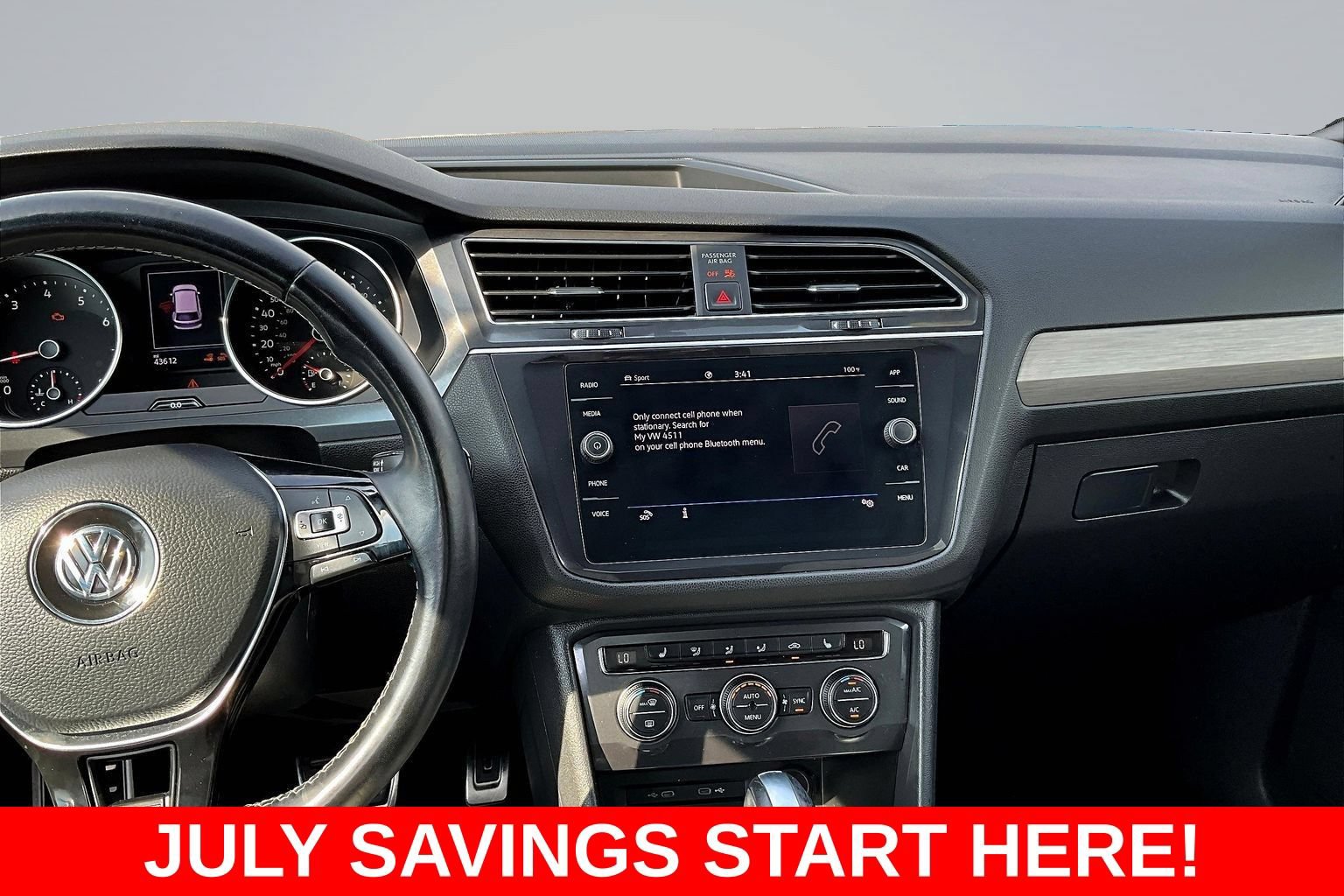 Used 2021 Volkswagen Tiguan SEL AWD/4WD image 11