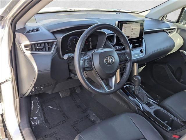 Used 2023 Toyota Corolla Cross XLE w/ Convenience Package AWD/4WD image 10