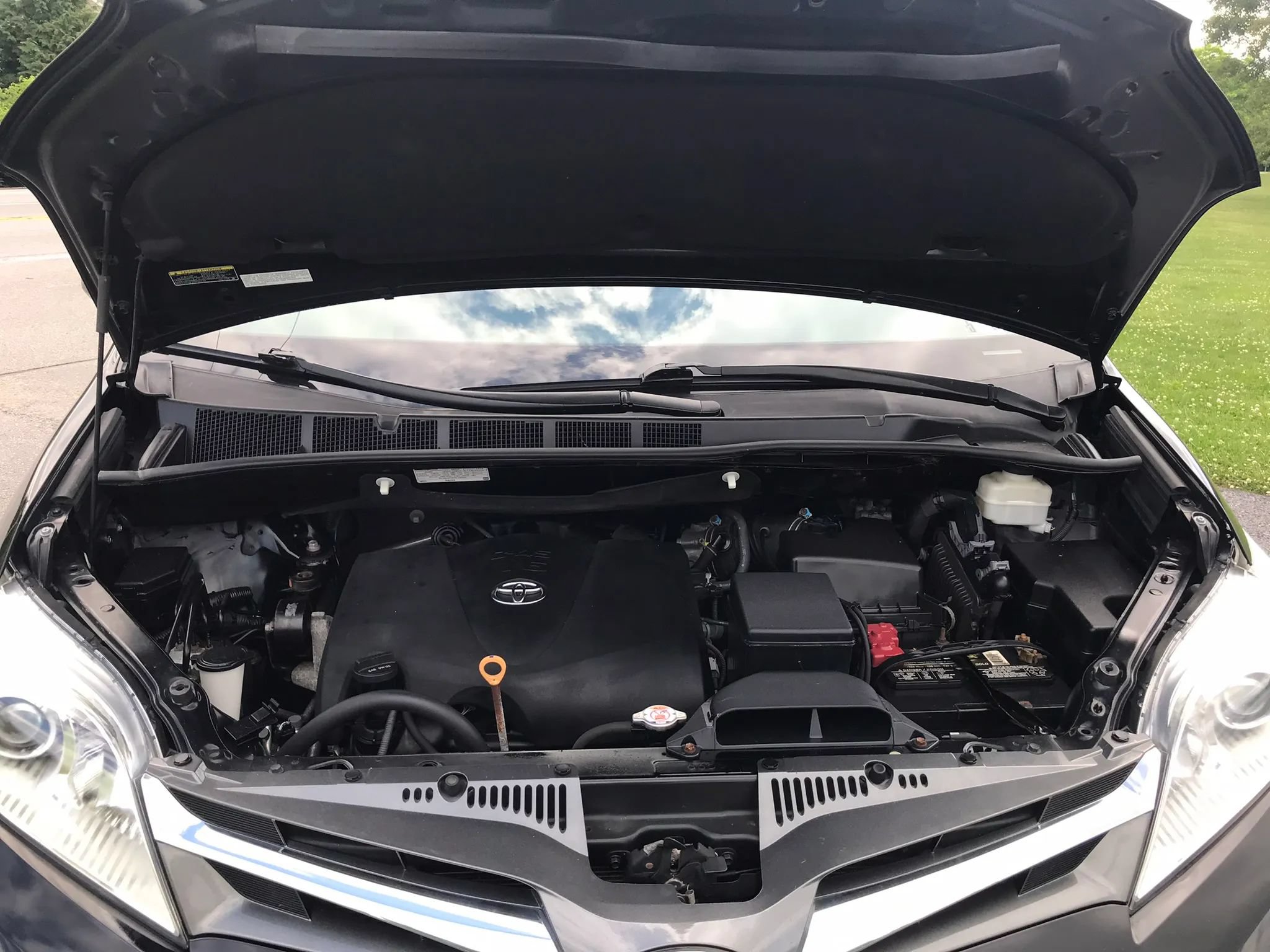 Used 2019 Toyota Sienna XLE AWD/4WD image 54