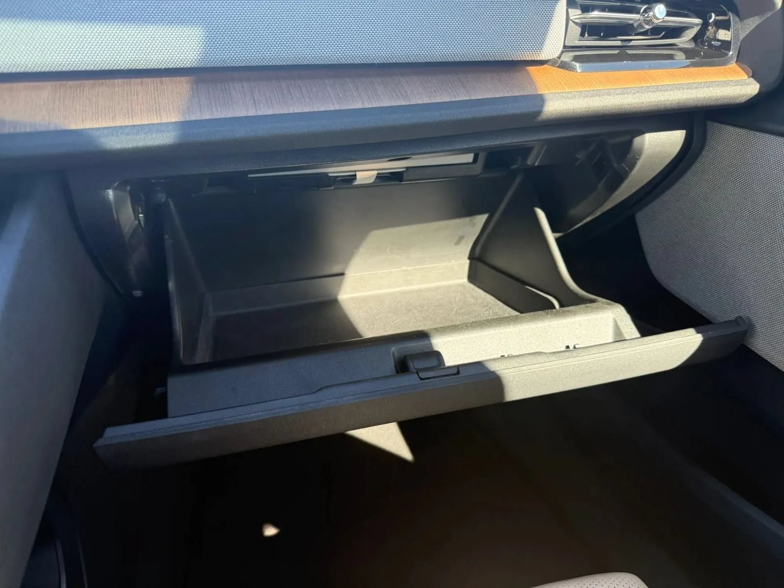 Used 2021 Polestar Polestar 2 w/ Performance Package AWD/4WD image 26