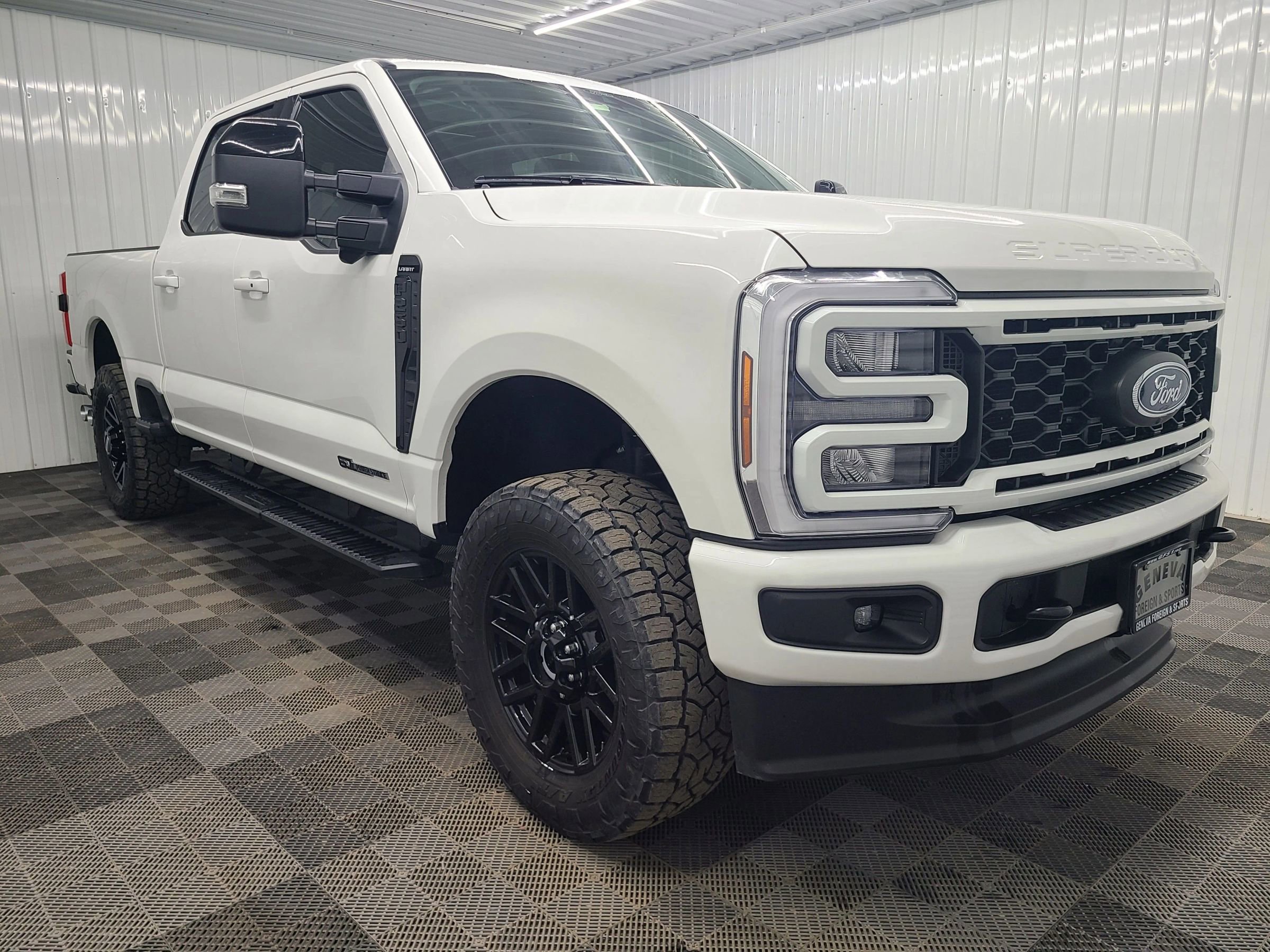 Used 2024 Ford F250 Lariat w/ Sport Appearance Package image 11