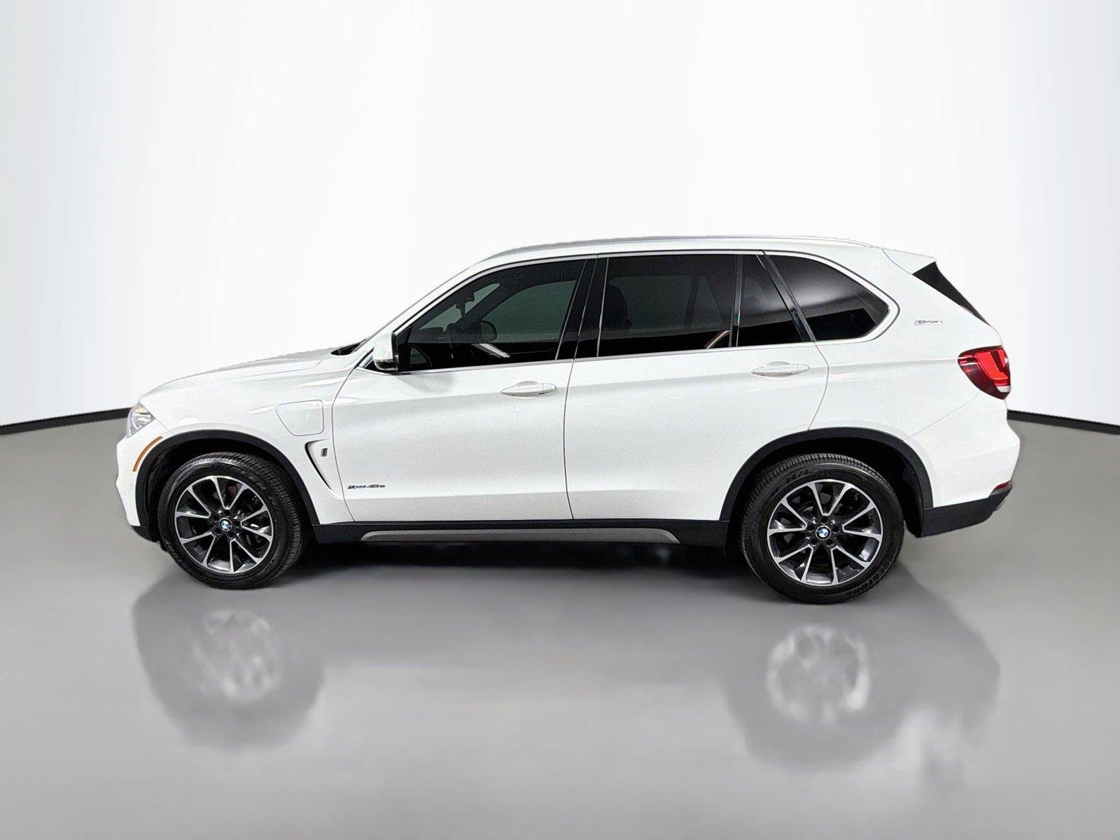 Used 2018 BMW X5 xDrive40e AWD/4WD image 8