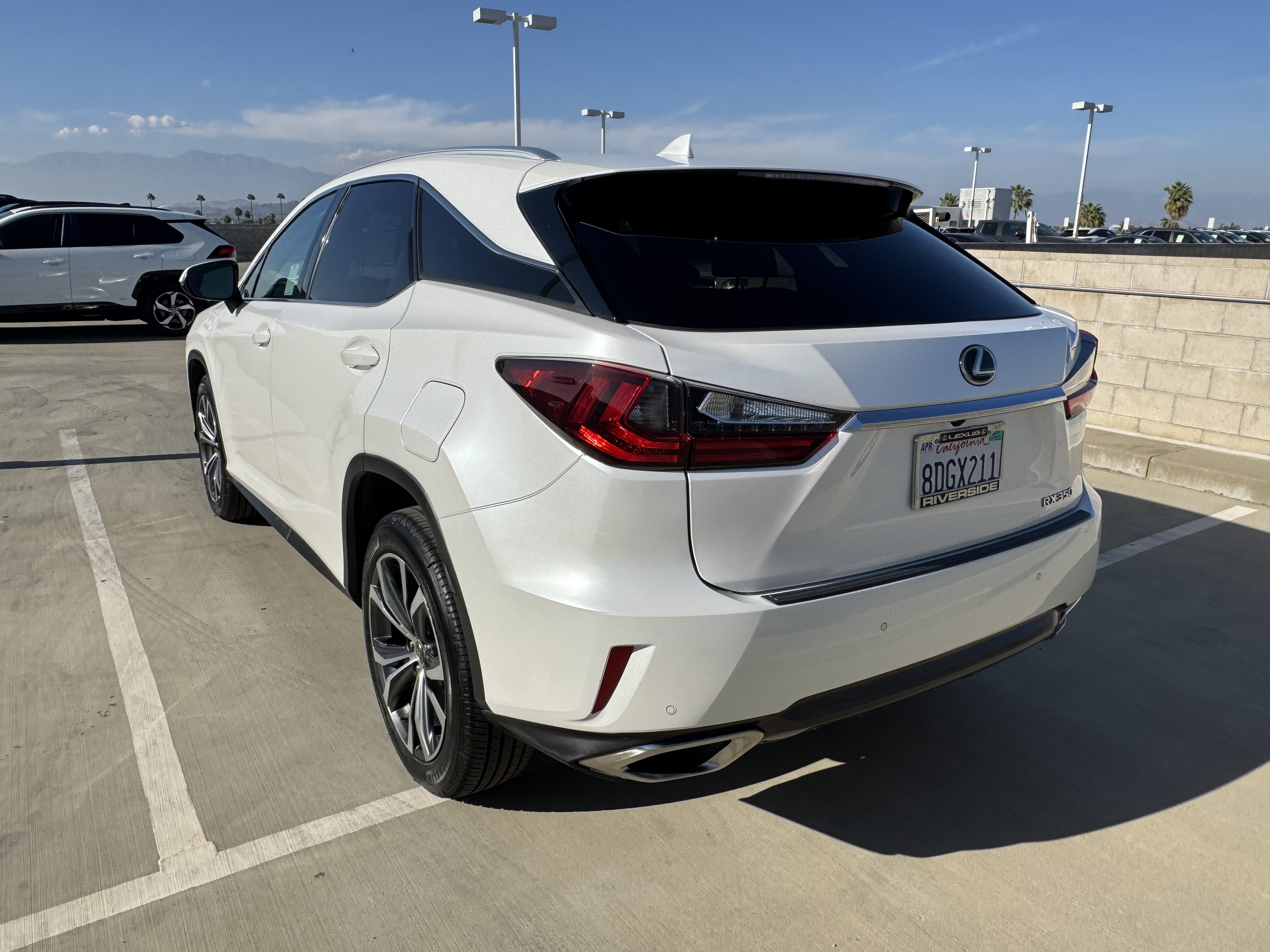 Used 2018 Lexus RX 350 FWD w/ Premium Package image 9