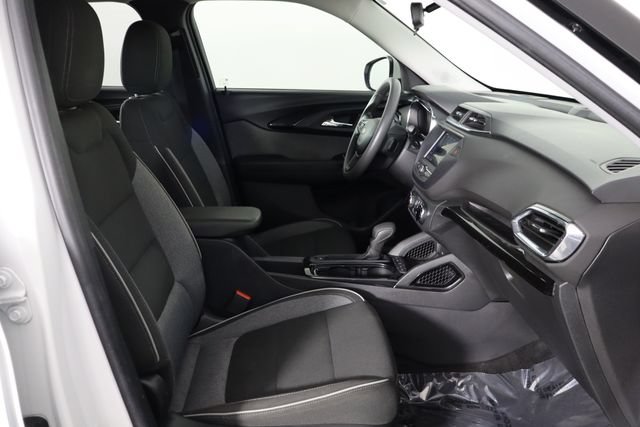 Used 2022 Chevrolet TrailBlazer LT FWD image 18