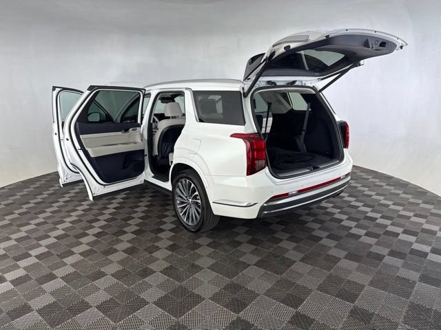Used 2025 Hyundai Palisade Calligraphy AWD/4WD image 17
