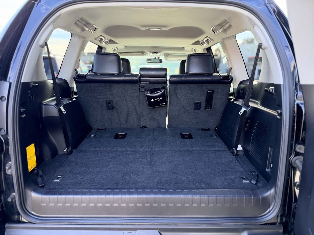 Used 2017 Lexus GX 460 image 22