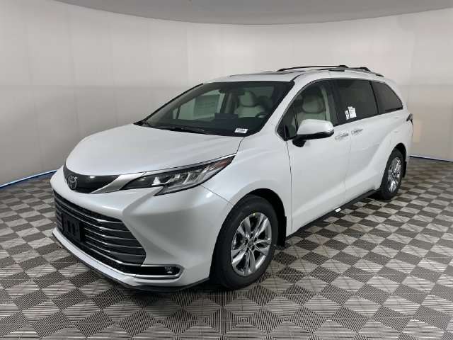 New 2026 Toyota Sienna Limited