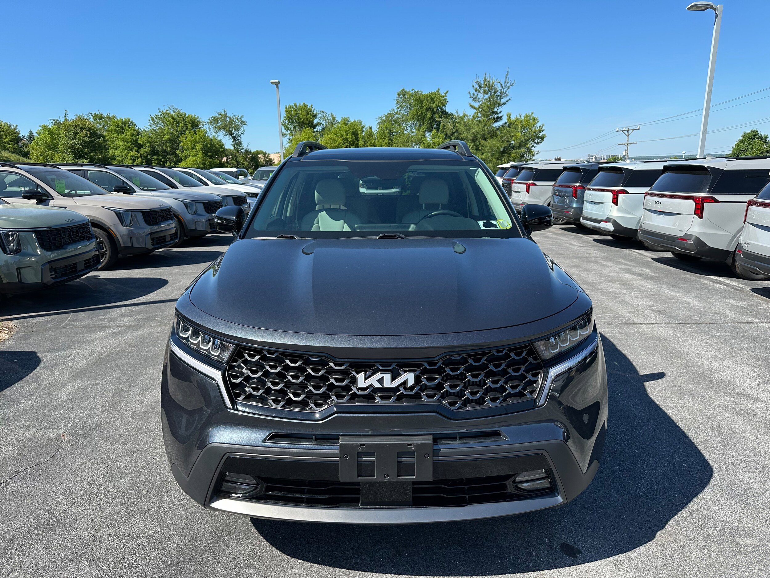 Used 2023 Kia Sorento X-Line EX AWD/4WD image 2