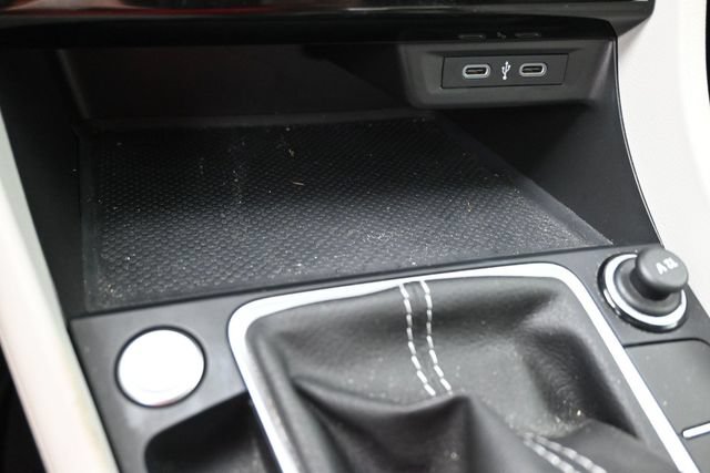 Used 2024 Volkswagen Jetta SE FWD image 27
