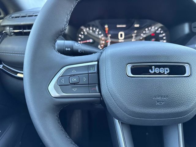 New 2026 Jeep Compass Latitude image 15