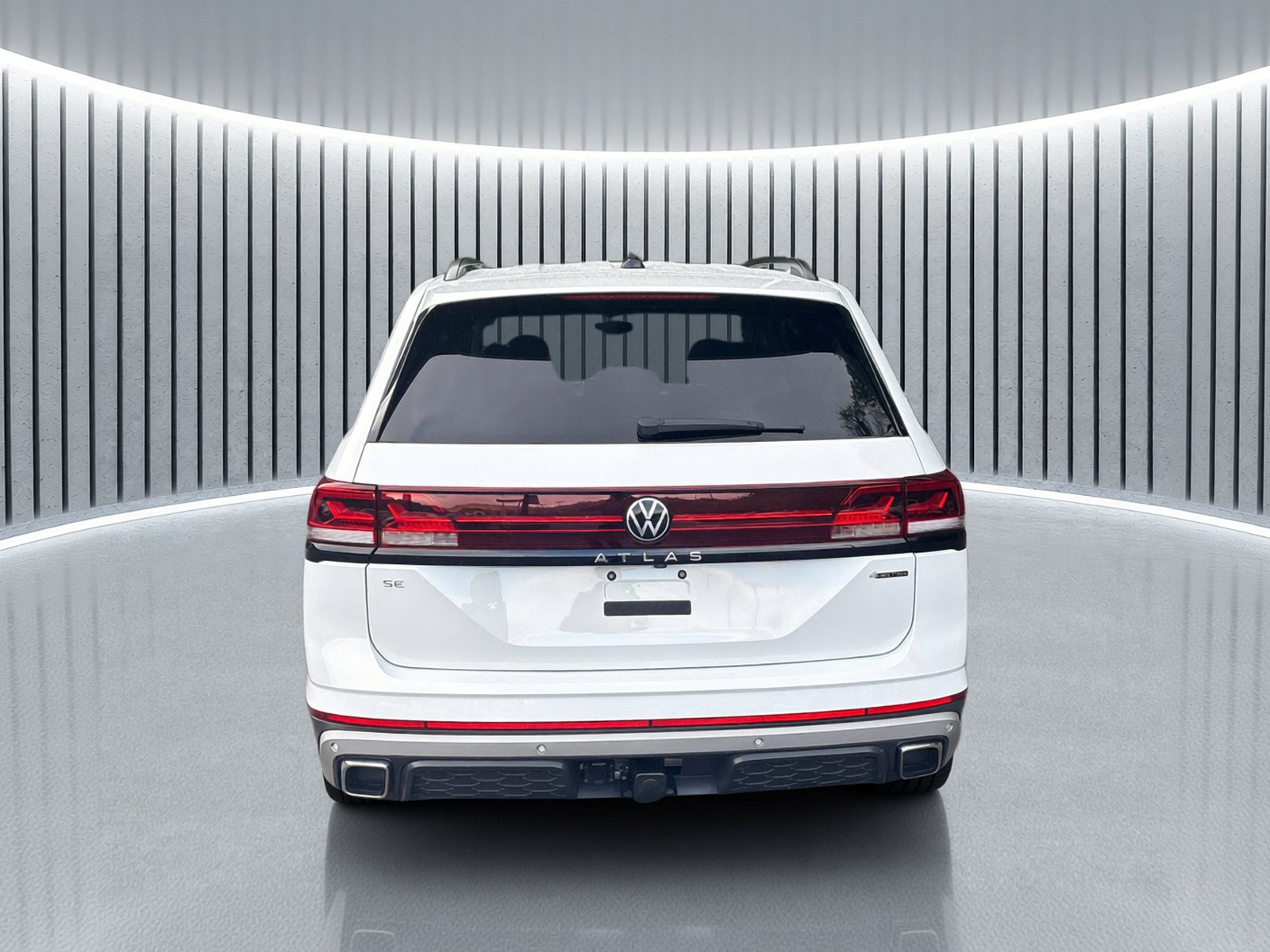 Used 2025 Volkswagen Atlas Peak Edition SE AWD/4WD image 5