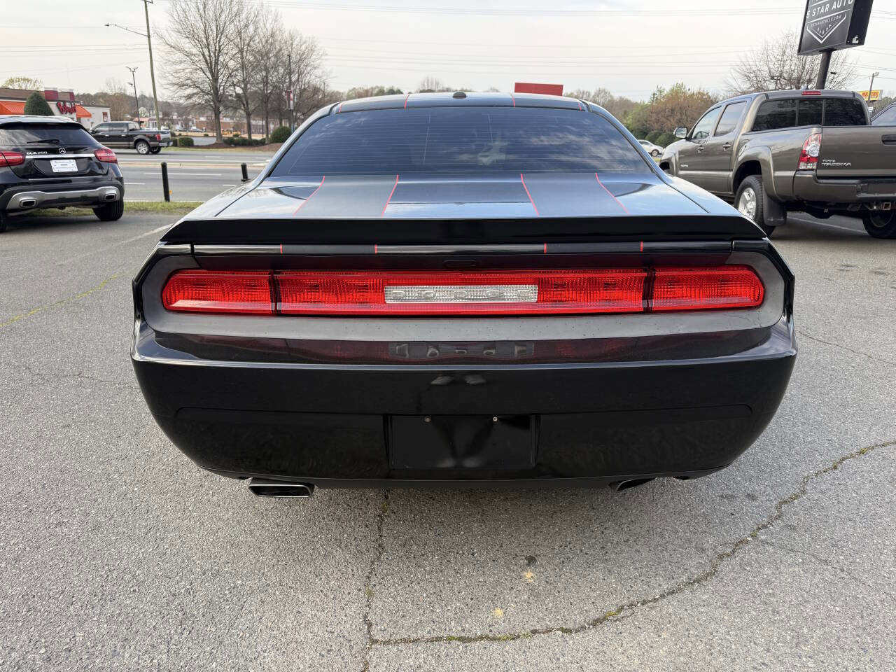 Used 2014 Dodge Challenger R/T w/ Blacktop Package image 6