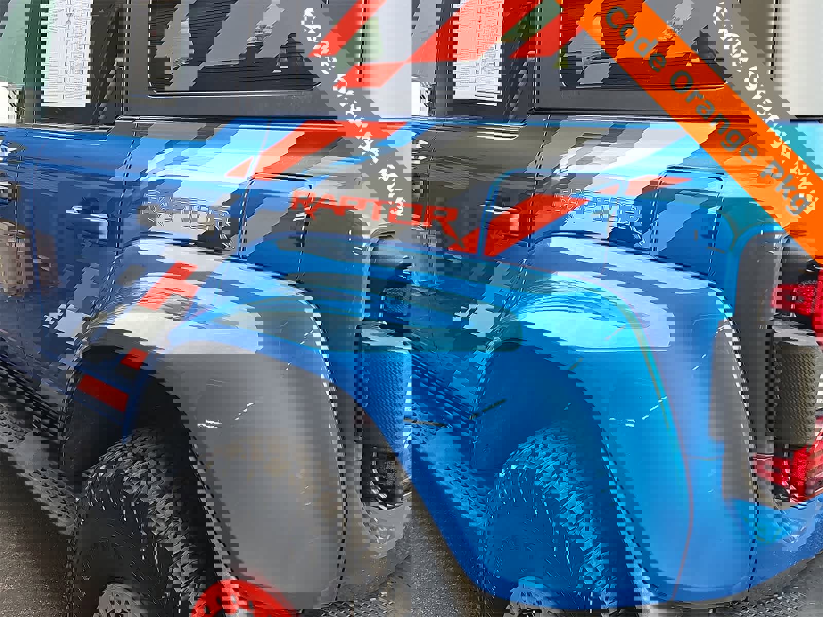 Used 2024 Ford Bronco Raptor image 11