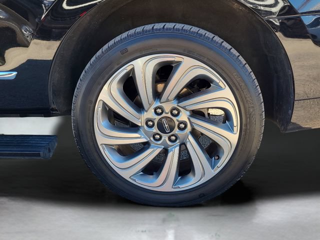 Used 2024 Lincoln Navigator Premiere AWD/4WD image 36