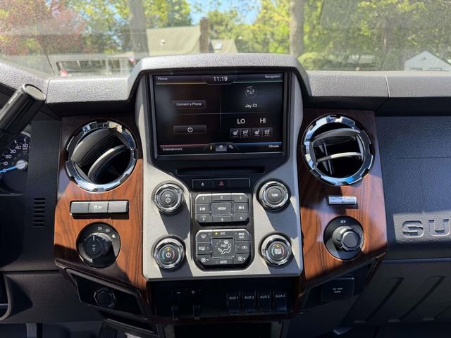 Used 2013 Ford F250 Lariat w/ Lariat Interior Pkg AWD/4WD image 31