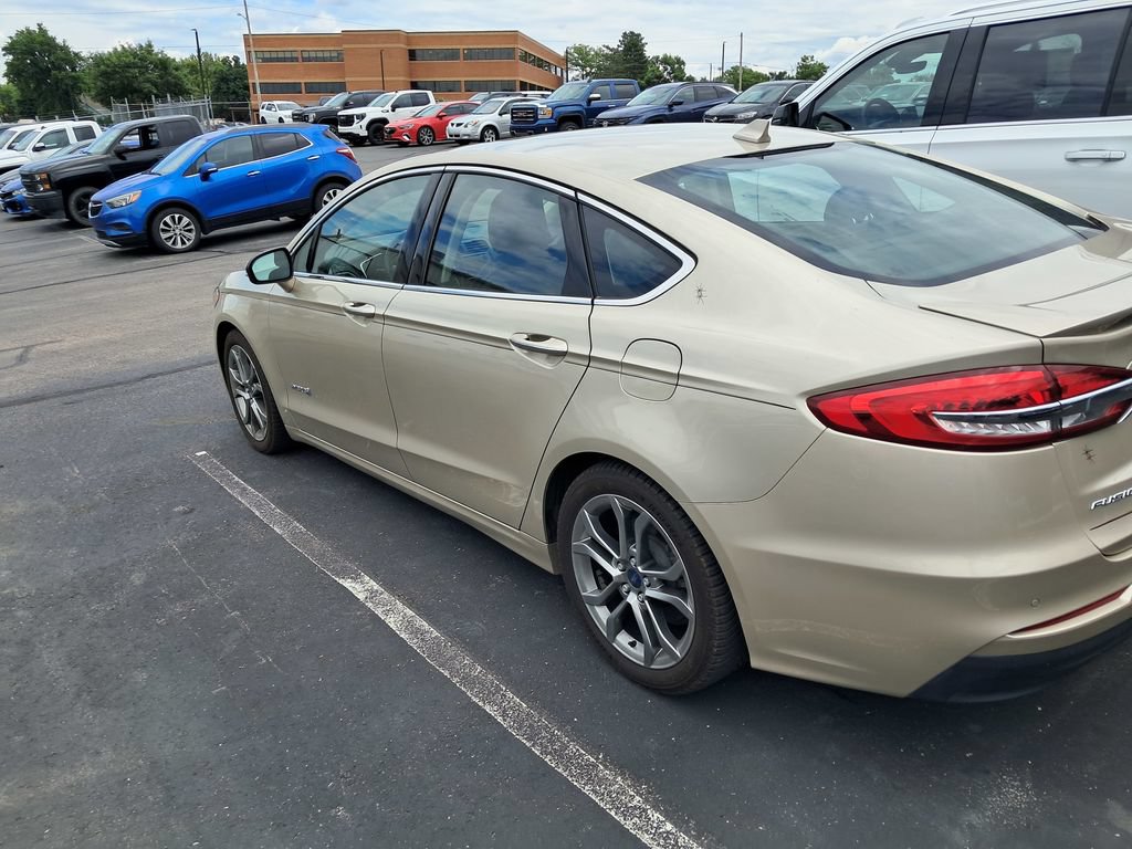 Used 2019 Ford Fusion Titanium FWD image 8
