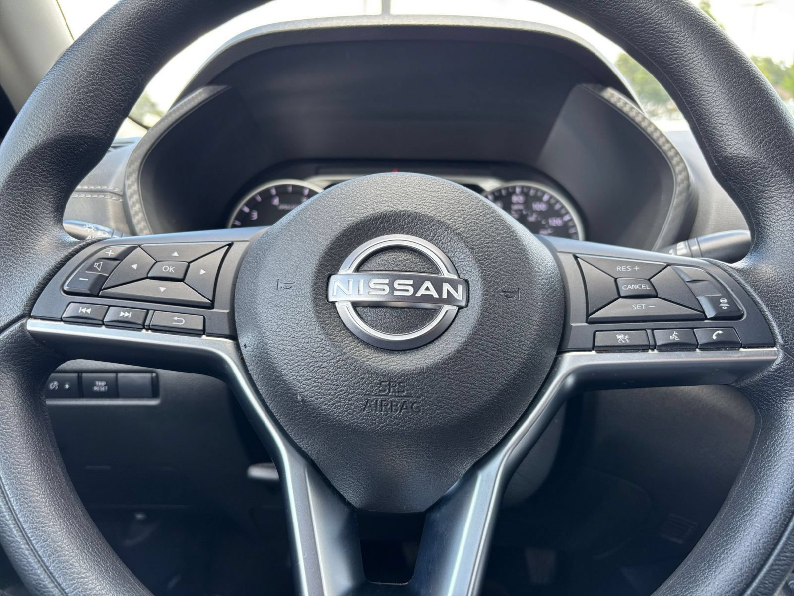 Used 2025 Nissan Sentra SV FWD image 25