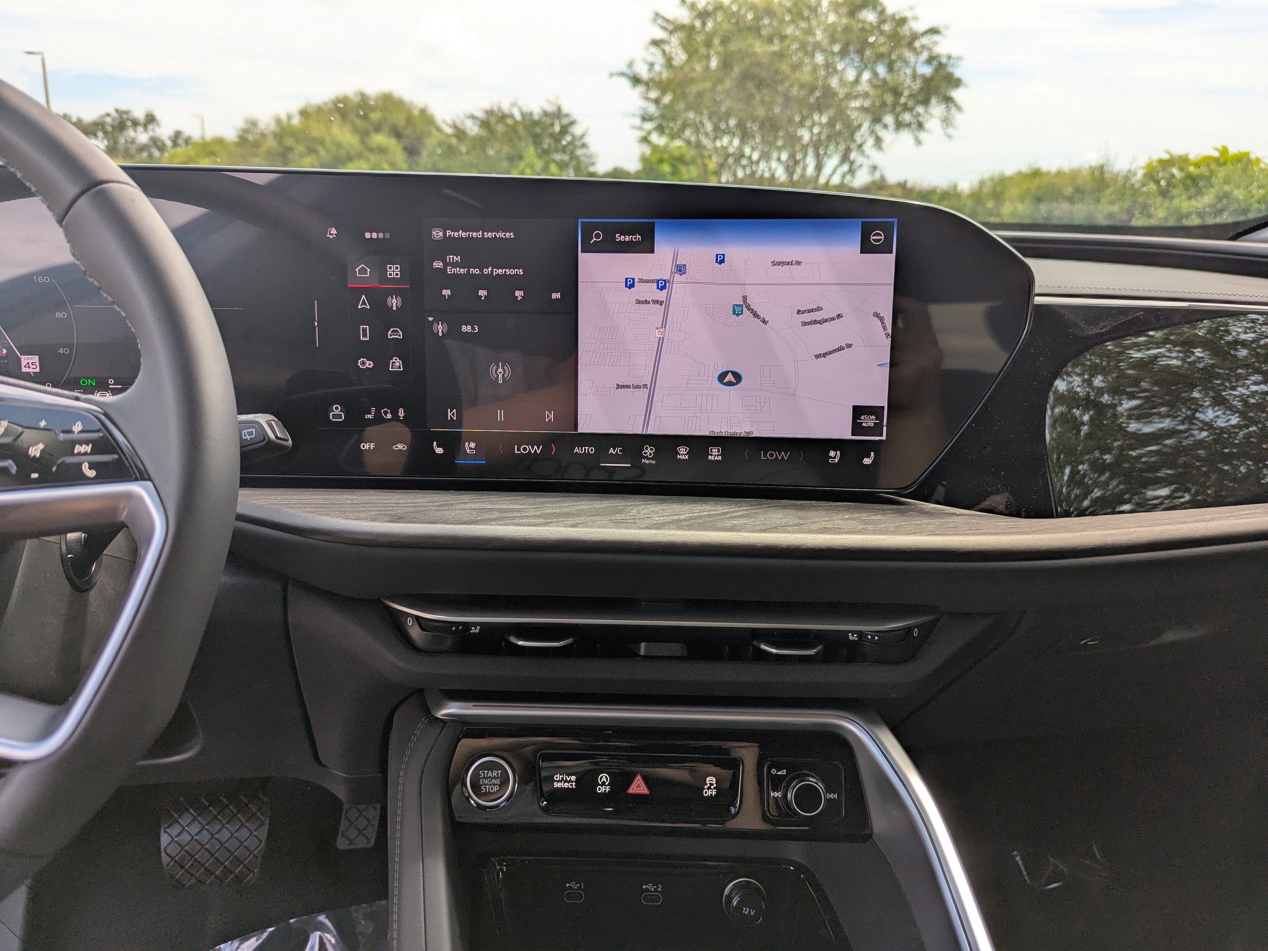 New 2025 Audi Q5 Premium Plus image 24