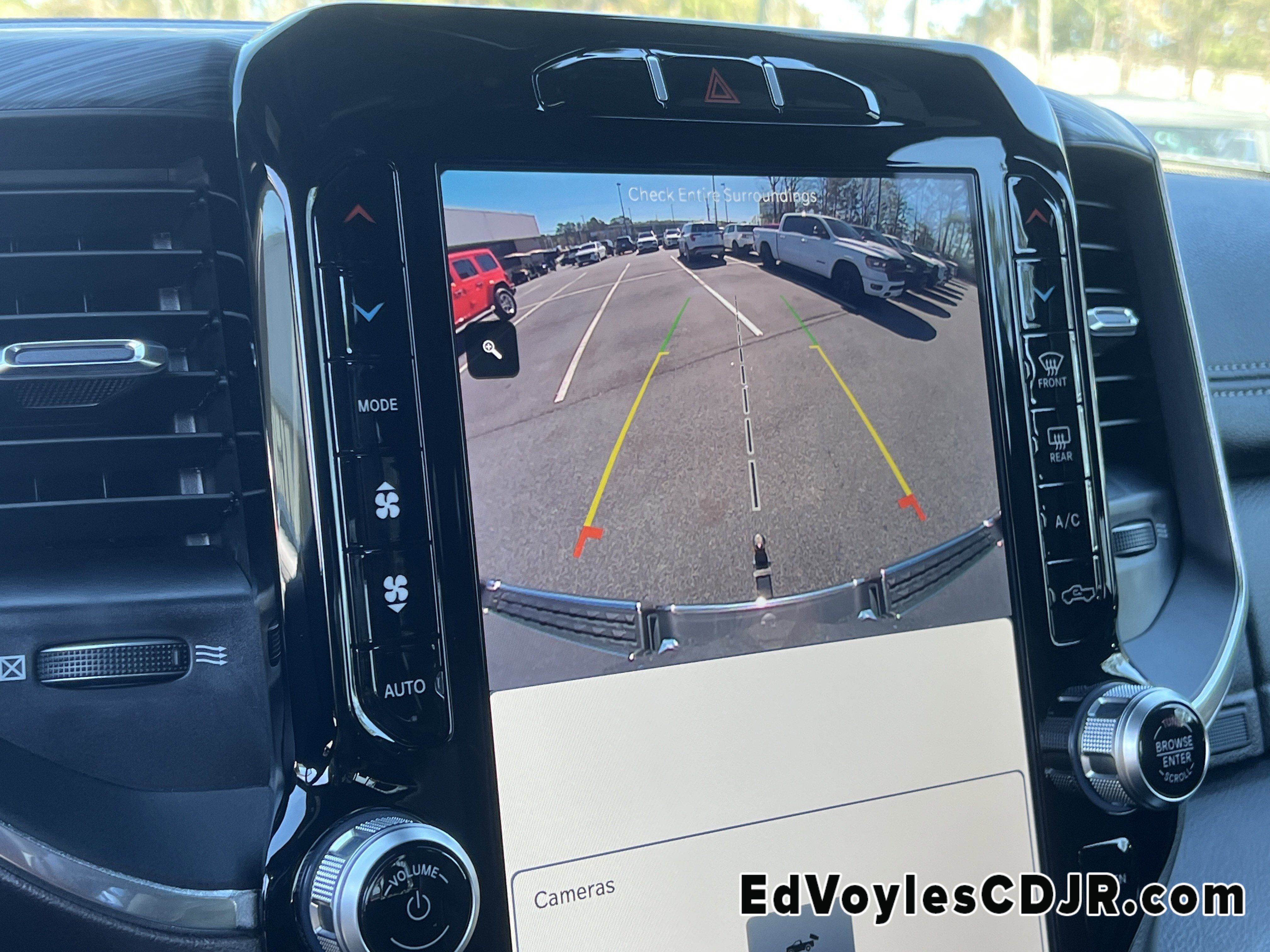 Used 2023 RAM 1500 Laramie image 37