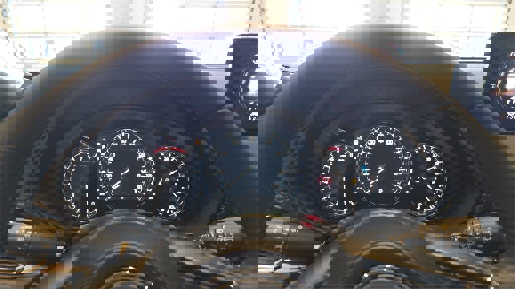 New 2025 MAZDA CX-5 Signature image 26