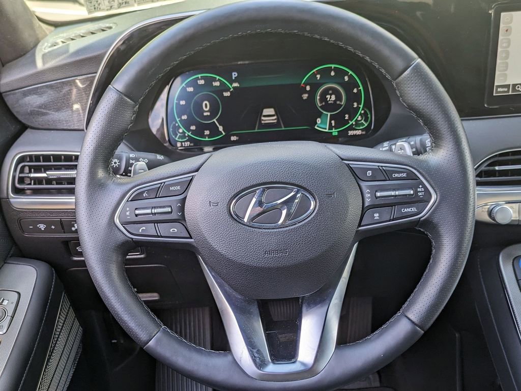 Used 2022 Hyundai Palisade Calligraphy image 12
