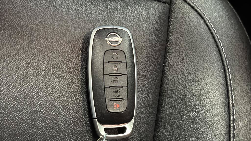 Used 2025 Nissan Murano SL AWD/4WD image 21