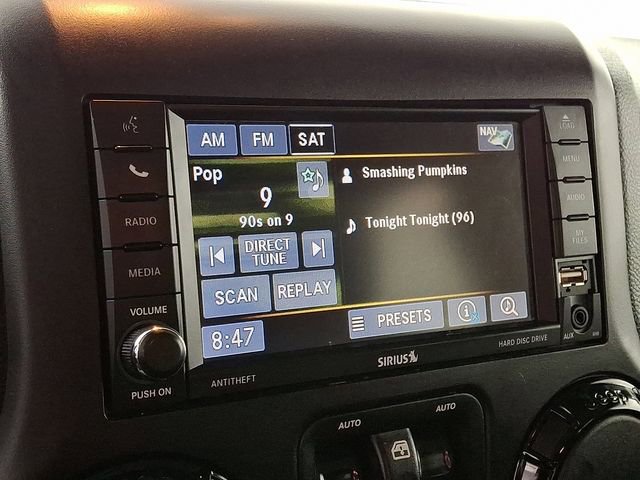 Used 2016 Jeep Wrangler Unlimited Sahara image 3