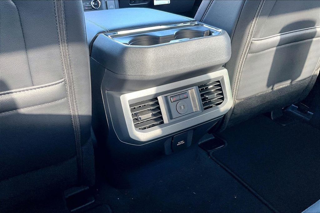 New 2026 Ford F350 Lariat w/ Lariat Ultimate Package image 18
