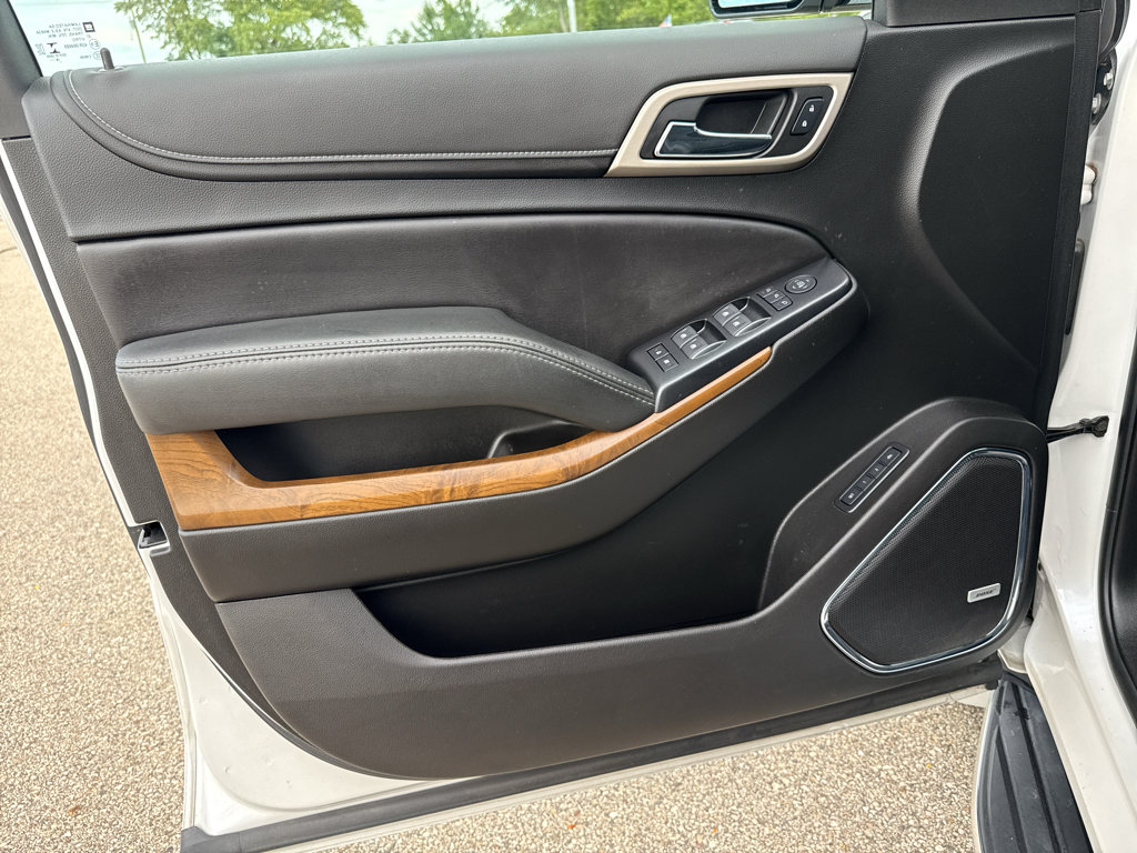 Used 2019 GMC Yukon Denali AWD/4WD image 10