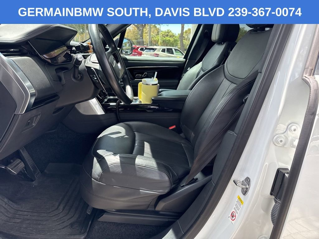Used 2022 Land Rover Range Rover SE image 17