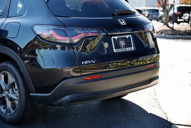 New 2026 Honda HR-V LX image 9