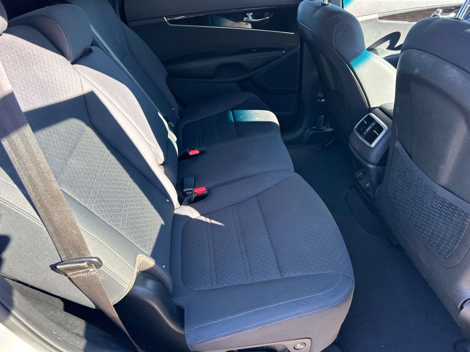 Used 2020 Kia Sorento LX w/ LX I4 Convenience Package AWD/4WD image 22