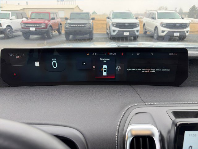 Used 2025 Ford Expedition Platinum w/ Platinum Ultimate Package AWD/4WD image 16