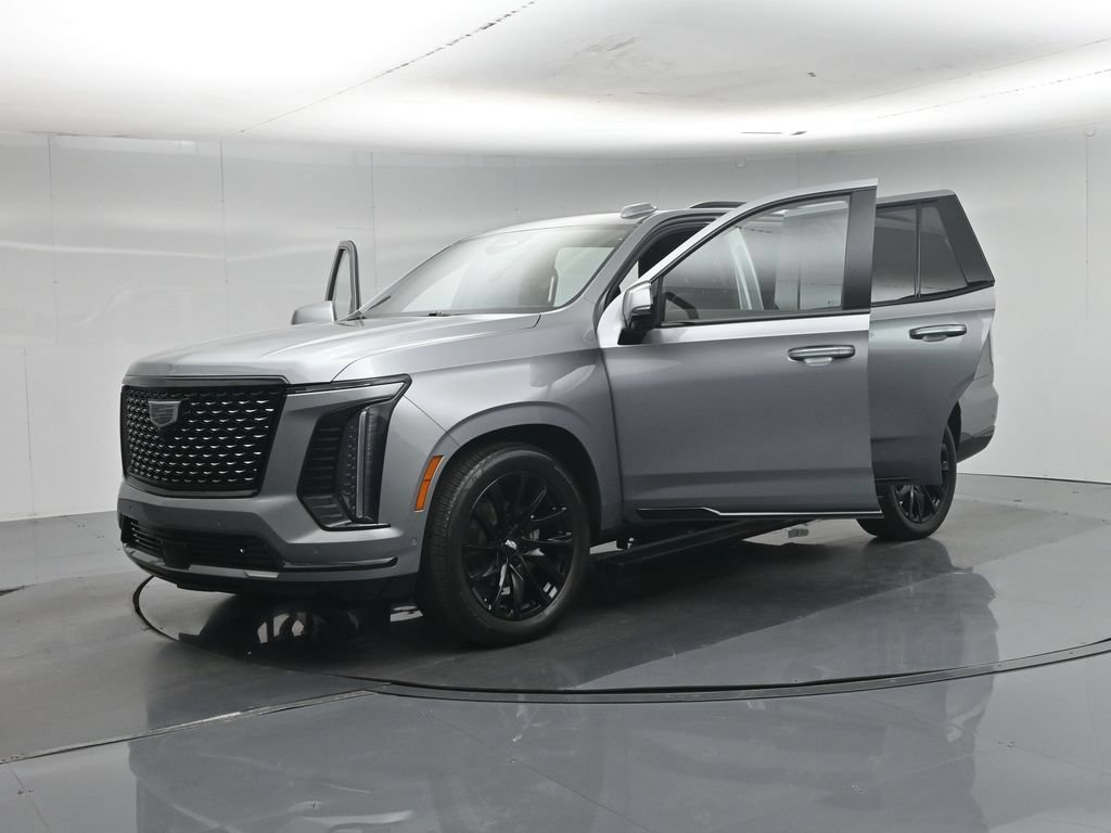 Used 2025 Cadillac Escalade Premium Luxury w/ Touring Package AWD/4WD image 38