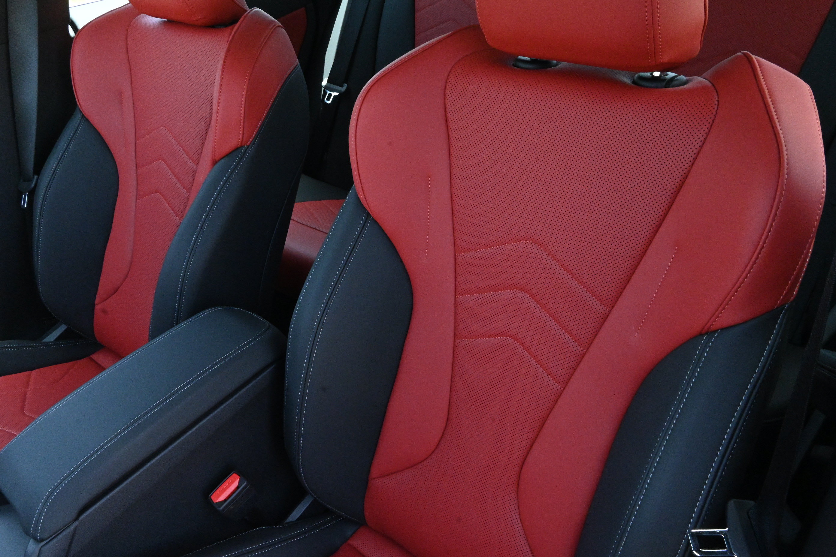 New 2026 BMW 228i w/ Technology Package FWD image 11