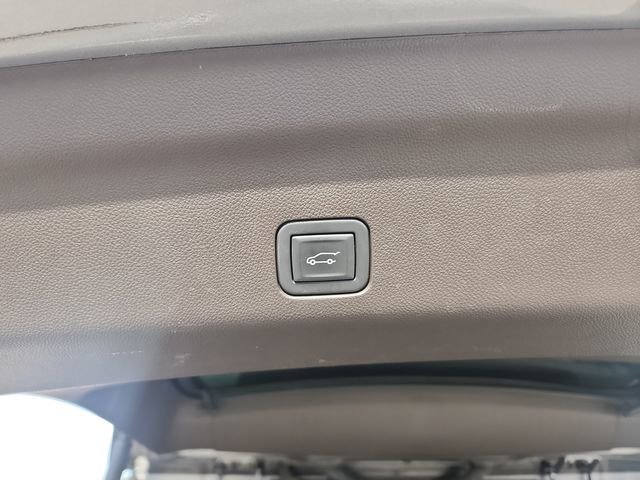 Used 2023 Chevrolet Tahoe LT w/ LT Signature Plus Package image 25