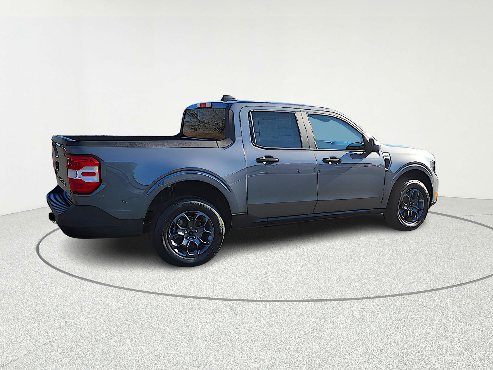 New 2026 Ford Maverick XLT image 9