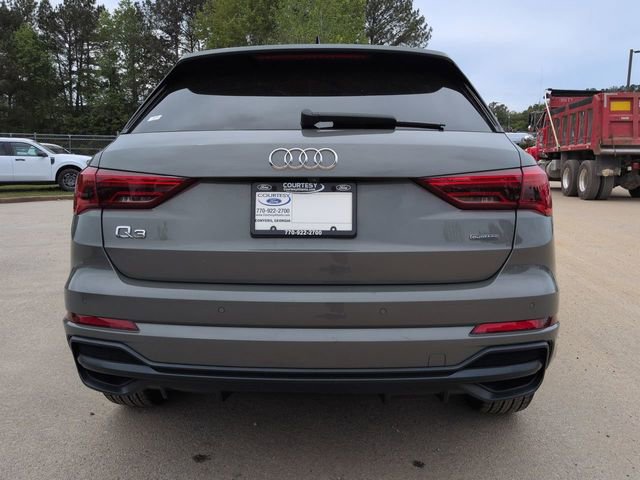Used 2020 Audi Q3 2.0T Premium w/ Convenience Package image 6