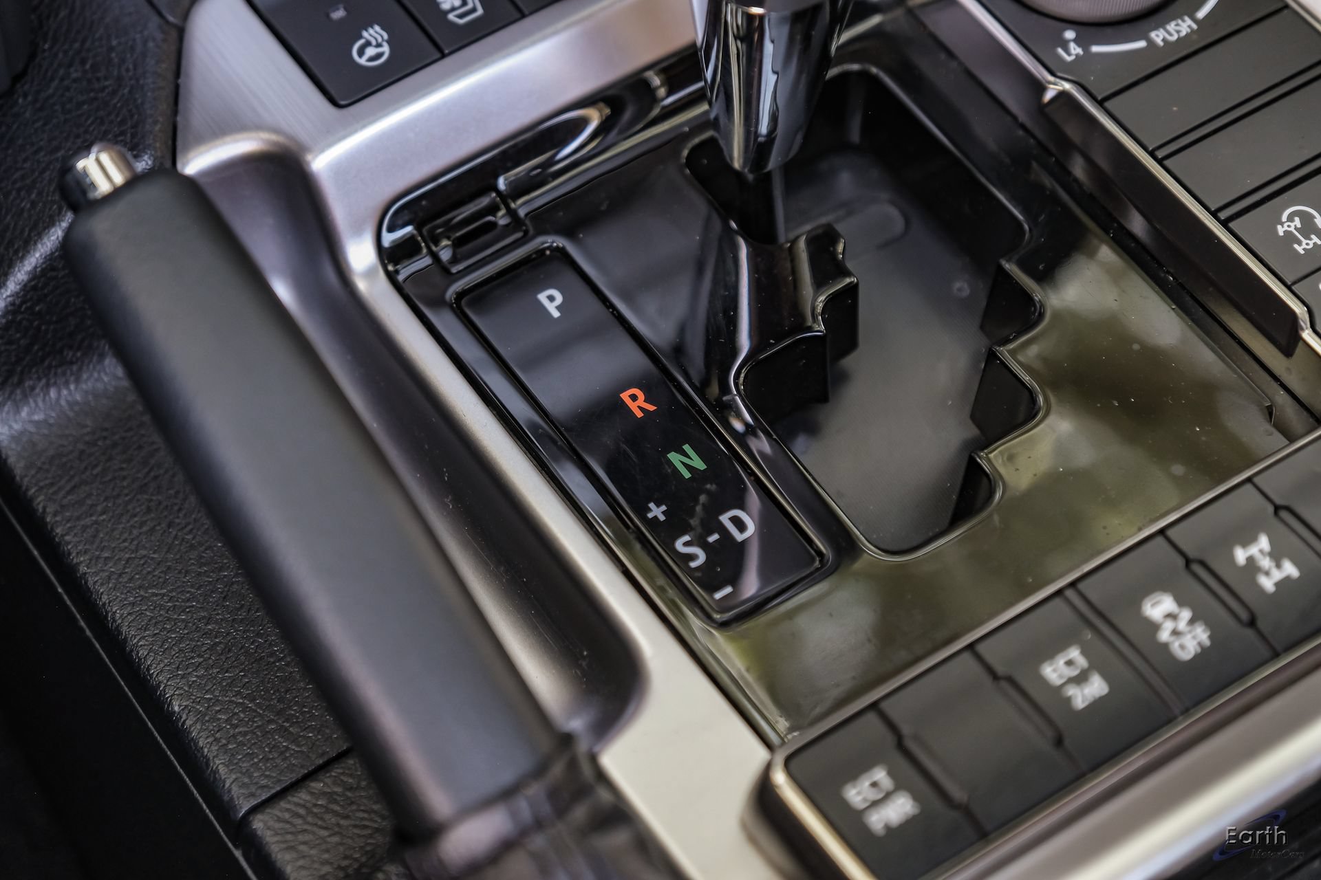 Used 2020 Toyota Land Cruiser AWD/4WD image 58