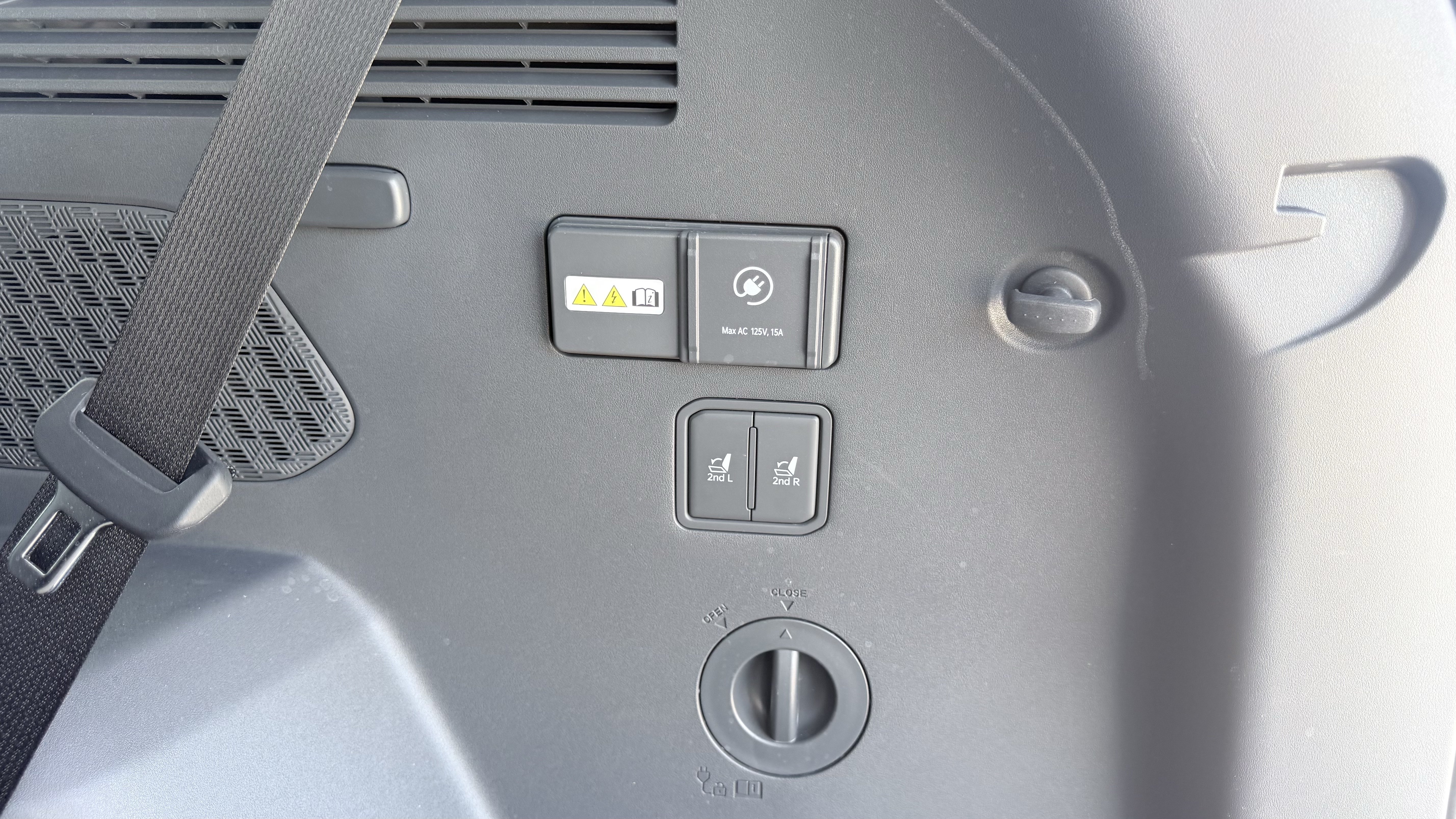 Used 2024 Kia EV9 Land AWD/4WD image 13