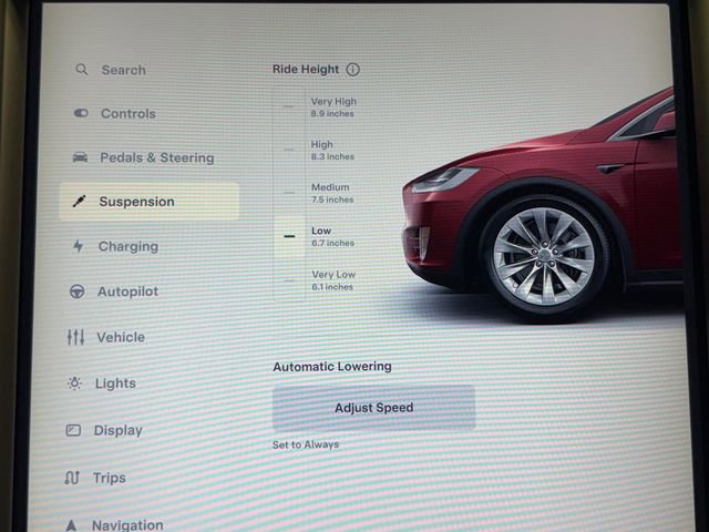 Used 2018 Tesla Model X 75D image 31