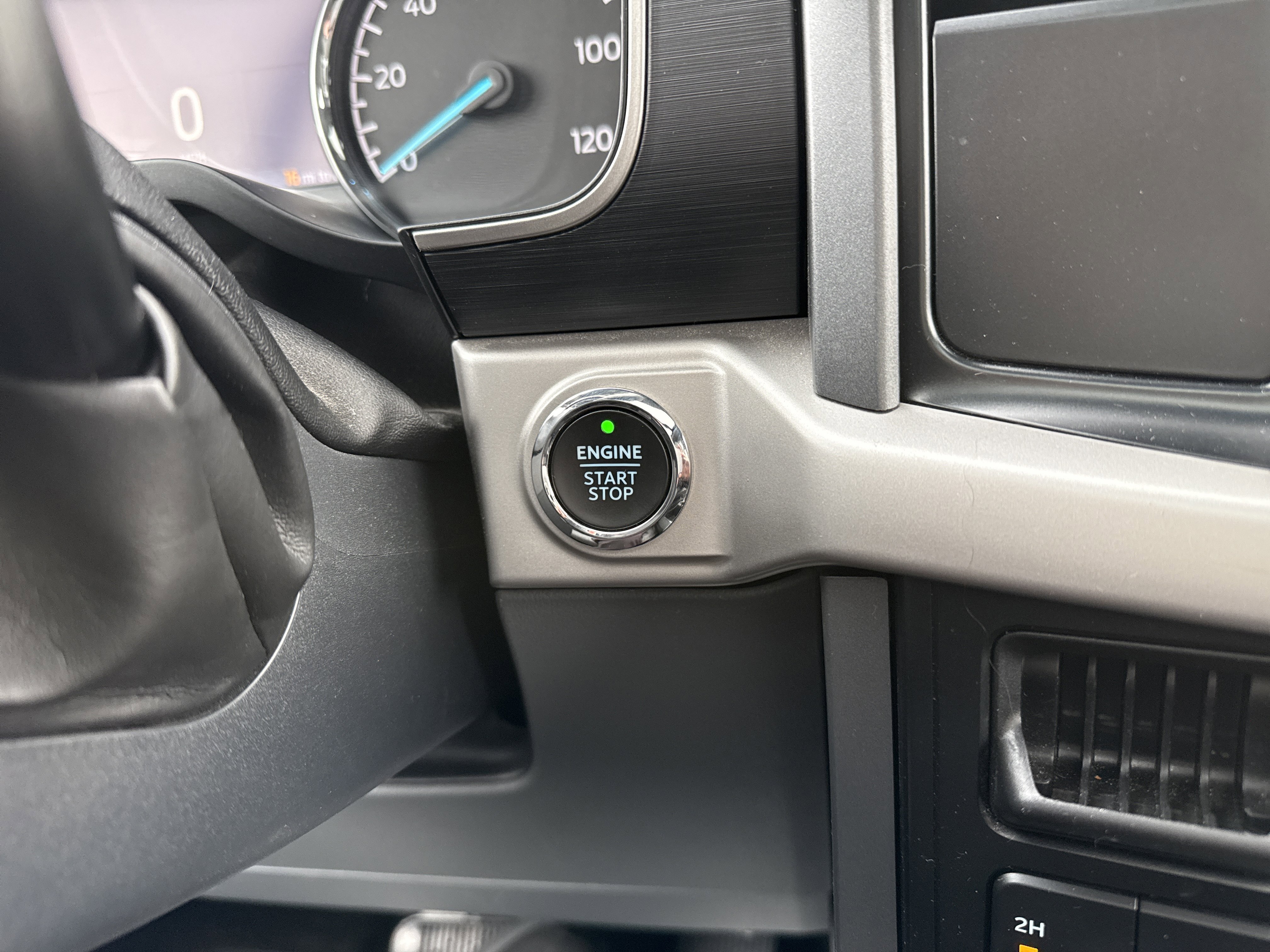 Used 2022 Ford F150 XLT w/ Equipment Group 302A High image 27