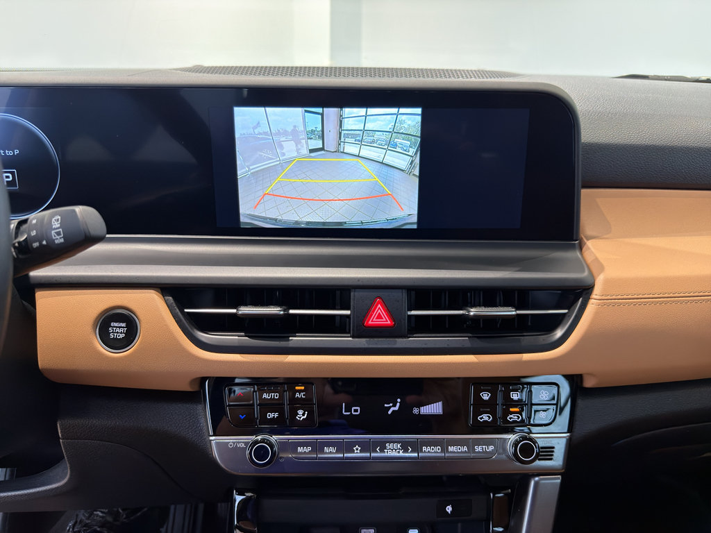 Used 2025 Kia Seltos EX w/ EX Sunroof Package FWD image 11